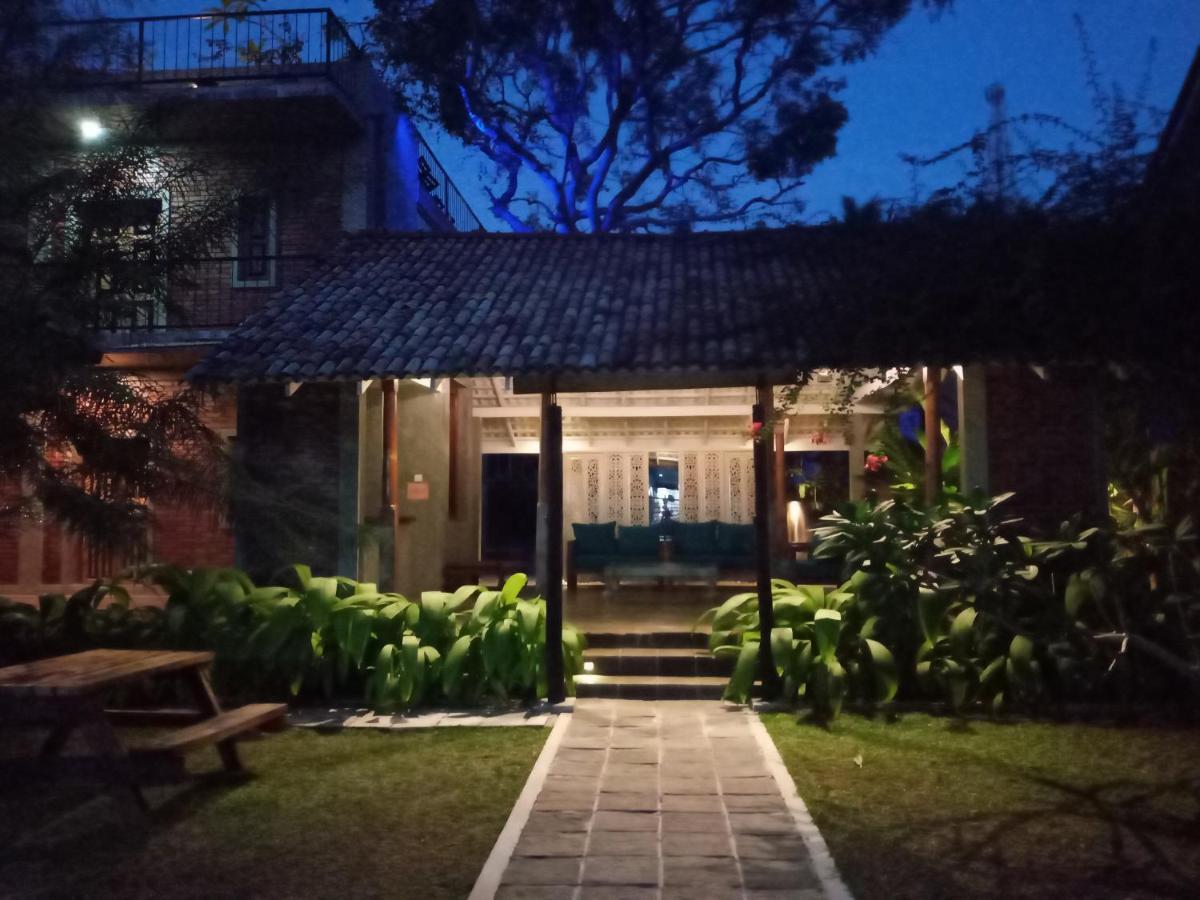 N 34 Mirissa Exterior foto