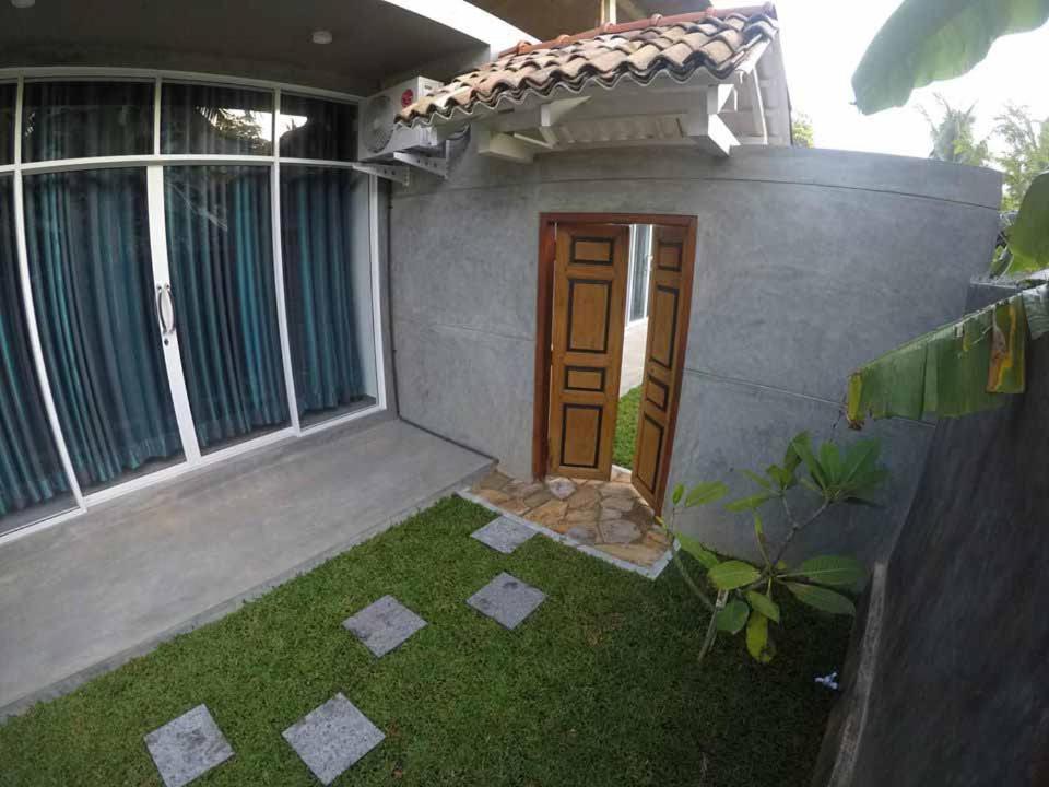 N 34 Mirissa Exterior foto