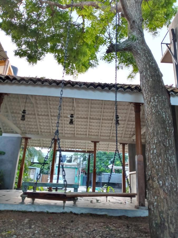 N 34 Mirissa Exterior foto
